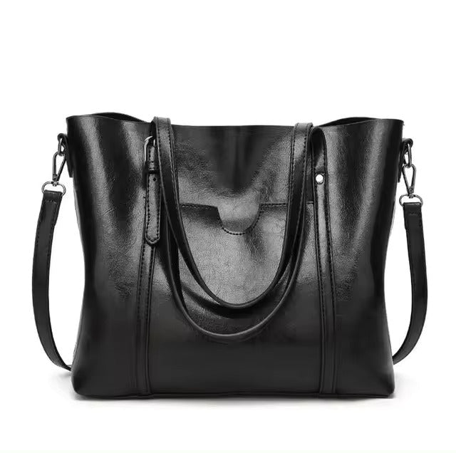 Clara - Sleek Shoulder Bag